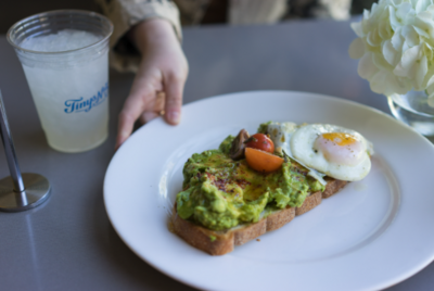 American restaurant known for seasonal, locally-sourced ingredients and craft cocktails. 