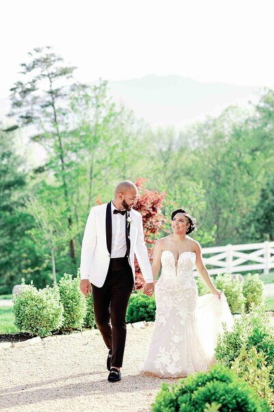 charlottesville-wedding-photographer-fine-art-wedding-photographers-the-hancocks__1412