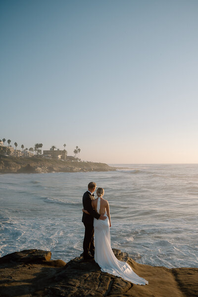 couple looking out at ocean