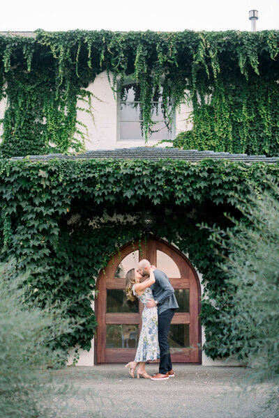 Couple posed with Carolina Hererra Gown.