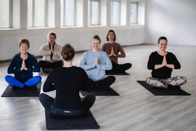 YogaShape_Namaste