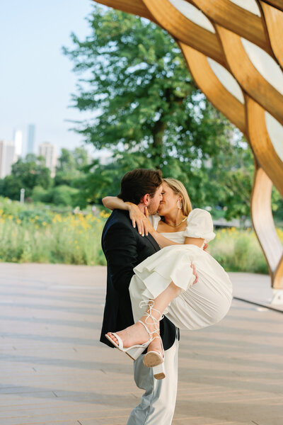 An engagement photo taken in Chicago's Lincoln Park.