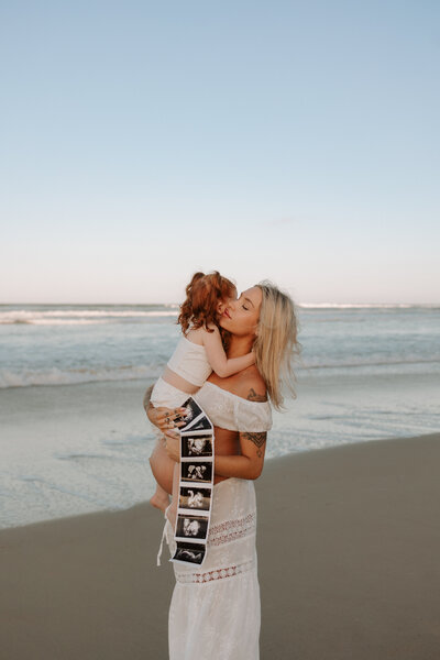 Brisbane motherhood photography