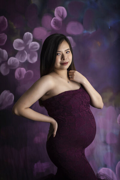 Purple maternity pictures