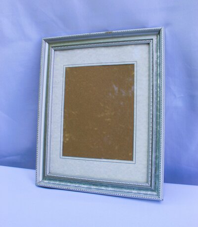 silver frame pictures wedding