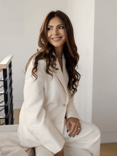 Rose Prada, LA-based fashion stylist specializing in effortless chic style, personal shopping, and closet organization.