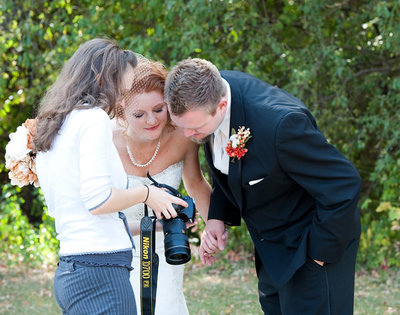 Fargo Wedding And Senior Photographer Kris Kandel Cada fotógrafo de casamento publica aqui suas fotos e preços. fargo wedding and senior photographer