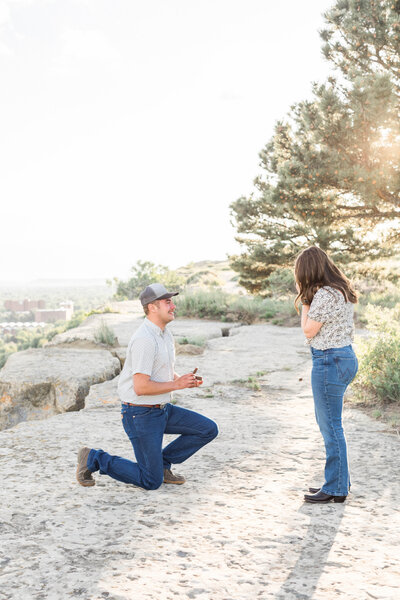 proposal photography in billings montana of man proposing to his girlfriend