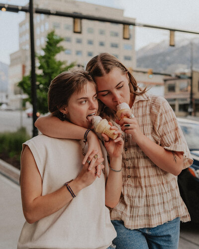 Mia + Liv (E) 05-28-24-99