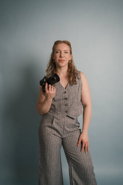 Lauren Schoepfer photography camera ready