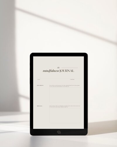 A transformational mindfulness journal for self-discovery,personal development and daily reflection.