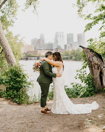 Minneapolis-based-Wedding-Photographer