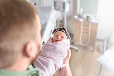 Family Maternity And Newborn Photographer In Goodyear Arizona