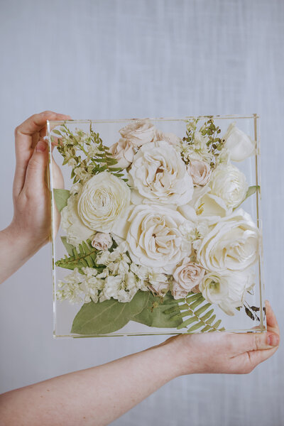 fresh looking white bouquet preservation