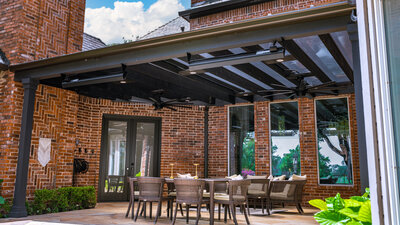 A pergola installer in dallas, tx