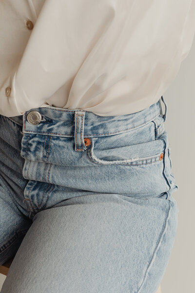 kaboompics_light-blue-jeans-white-silk-shirt-27719