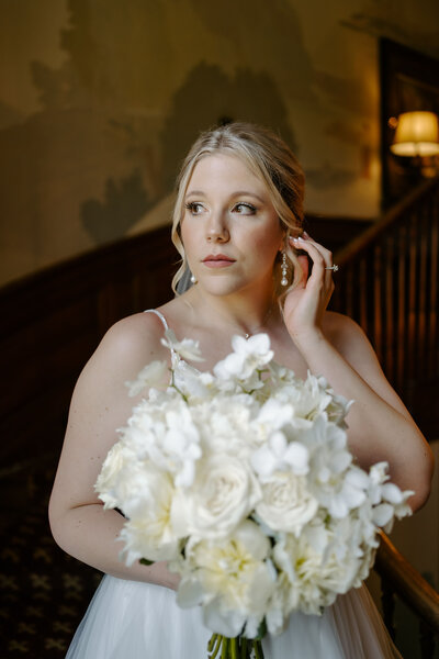 Radiate confidence on your wedding day with our bridal beauty experts in Athens, GA. Our team of skilled hair and makeup artists is committed to making every bride feel beautiful and special. Book your appointment today and let us pamper you as you prepare to walk down the aisle.