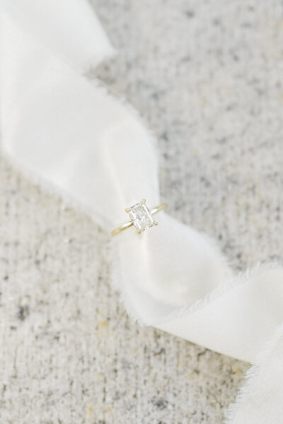 Engagement-ring-detail-photo