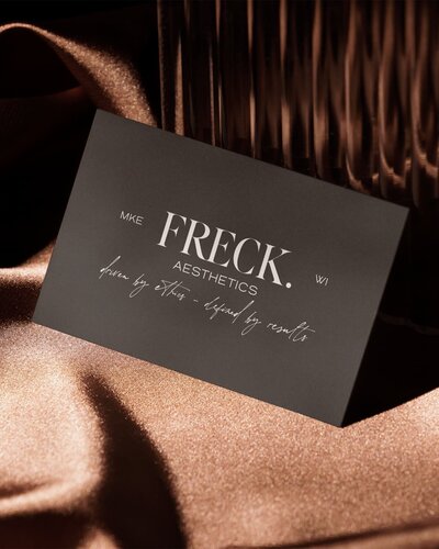 Luxe + Lulu Business Card Design Mockup