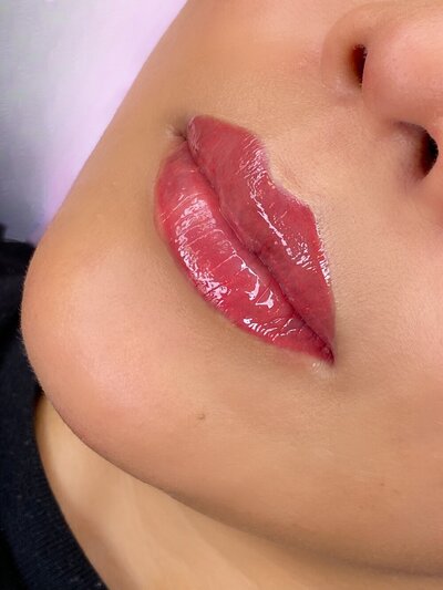 lip blushing permanent makeup
