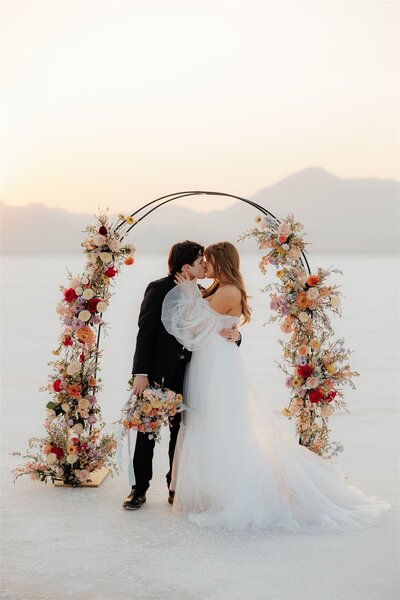traveling elopement photographer