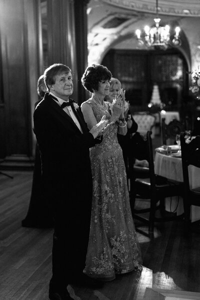 mother of the bride clapping tampa florida wedding