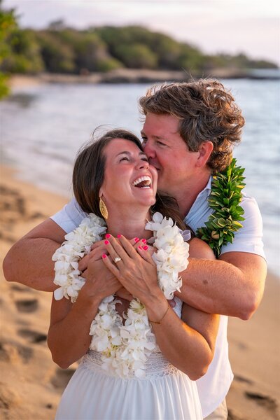 hawaii-engagement-proposal-leis-8