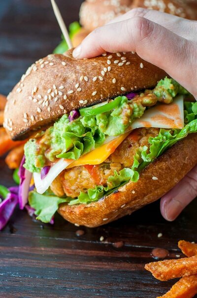 click for the best budget-friendly vegan recipes
