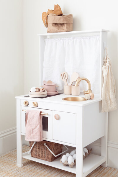 Organized playrooms for busy moms