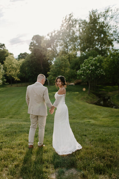 Golden hour portraits for Carmel weddings

