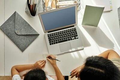 Book emdr therapy session online