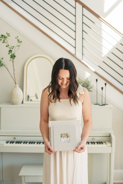 sarah-elizabeth-studio-ohio-wedding-photographer-cassie-nichole-photography-brand-sneak-peeks-21