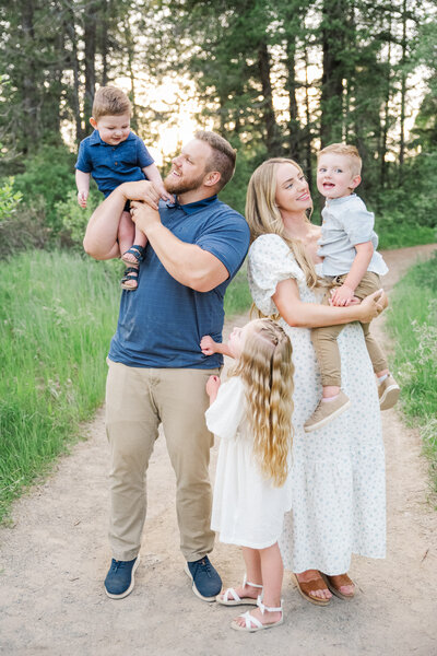 Summer Family Reunion in Island Park | Island Park Cabin Photo session | Family Photos in Island Park | Island Park Family Photographer