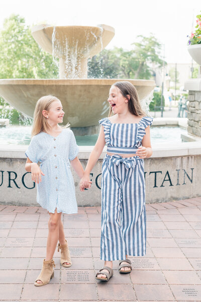 Downtown Naperville Family Photos