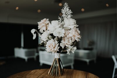 Phillip_Island_wedding_bouquets_buttonholes_14