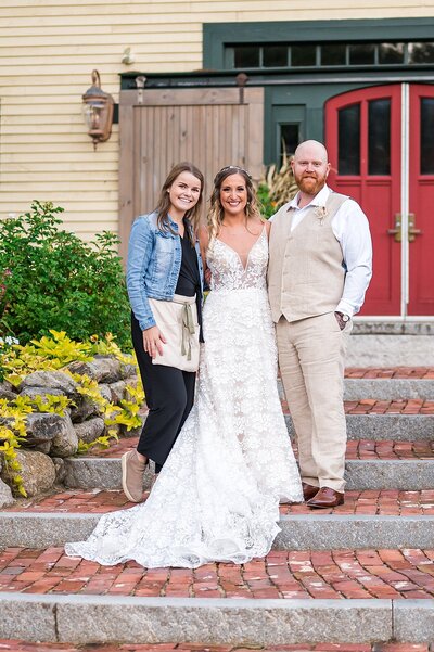 New Hampshire based portrait and wedding photographer