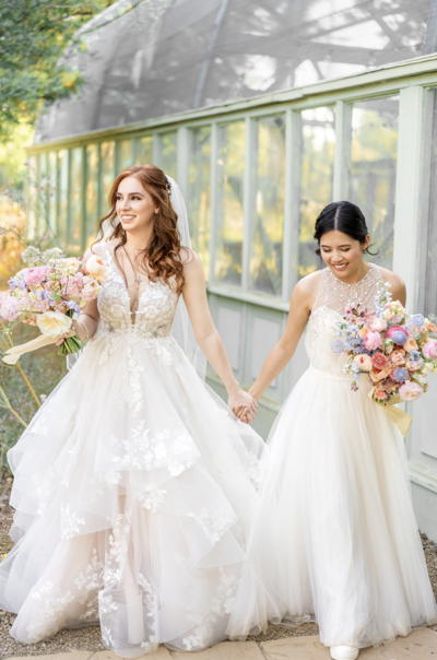 lesbian wedding at ruth bancroft garden in light and airy editing style
