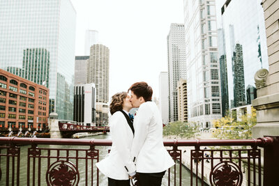 chicago-wedding-dani-trish-4433