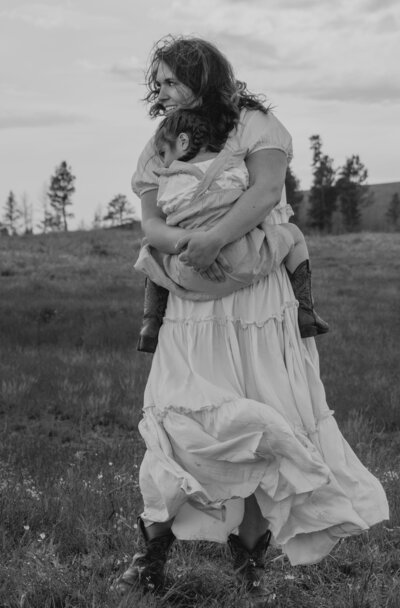 lifestyle-photographer-farm-session-washington