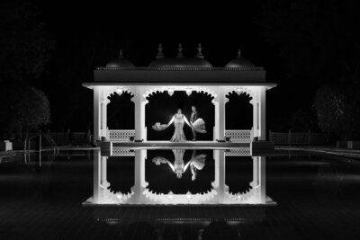 PREMIUM WEDDING PHOTOGRAPHER | COUPLE PHOTO AT TRIDENT UDAIPUR