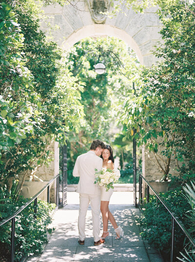 Engagement session at Vizcaya in Miami