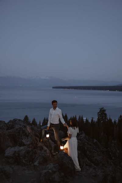 lake tahoe Maternity session