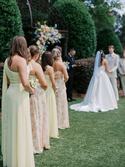 Alabama destination wedding photographer southern bride outdoor wedding.