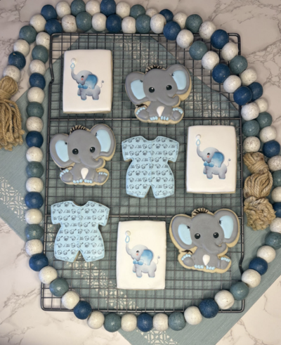 Tucson-decorated-cookies--custom-cookie-bakery-near-me--tucson-az-cookie-bakery