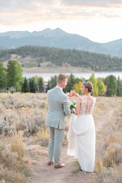 Lake_Dillon_Fall_Elopement_Mary_Ann_Craddock_0125