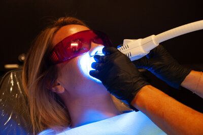 The smile with our teeth whitening experience. Our chairside treatment utilizes FDA-registered, dental-grade hydrogen peroxide, and LED light assistance, ensuring your teeth sparkle with newfound radiance.
