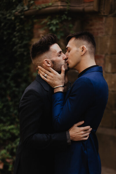 LGBTQ elopement in New York City with two gay men kissing in Central Park
