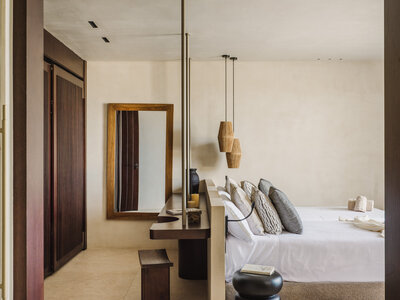 Website - Sapphire - 48