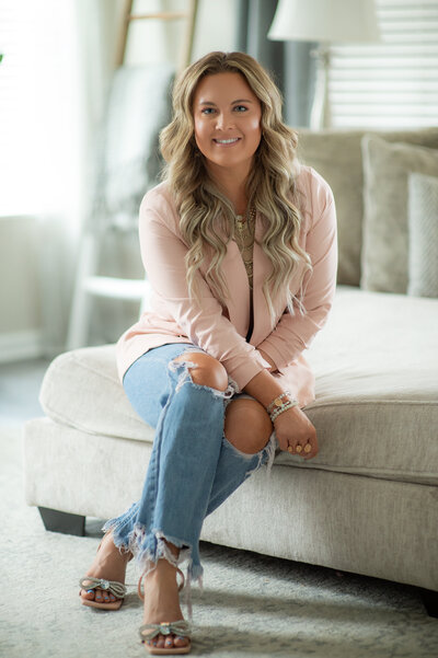 Ashley Personal Styling Headshots-5