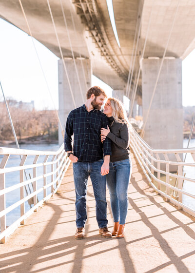 BelleIsle-Richmond-Engagement-HeatherDodgePhotography